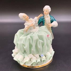 Reine Handarbeit Dresden Porzellan Figur - grüne Spitze tanzendes Paar - Bild 1 von 24