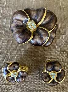 Bob Machie braune Stiefmütterchen Brosche/Anstecknadel & Ohrclips (702) - Bild 1 von 4