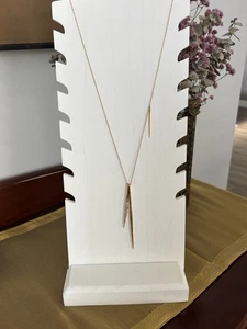 Alexis Bittar goldfarben 31,5" Halskette Nadel Design Anhänger mit Strasssteinen. - Bild 1 von 7