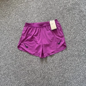 Nike AeroSwift Dri-FIT ADV 4" kurze gefütterte Herren Laufshorts Small UVP £70 - Bild 1 von 8