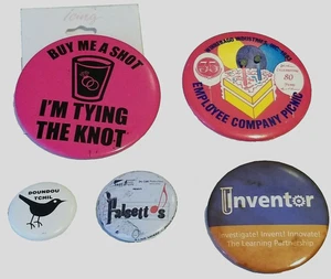 5 Pinbacks( 1 Retired New Battery Pin Not Working) Tying The Knot, Inventor,Etc - Picture 1 of 10