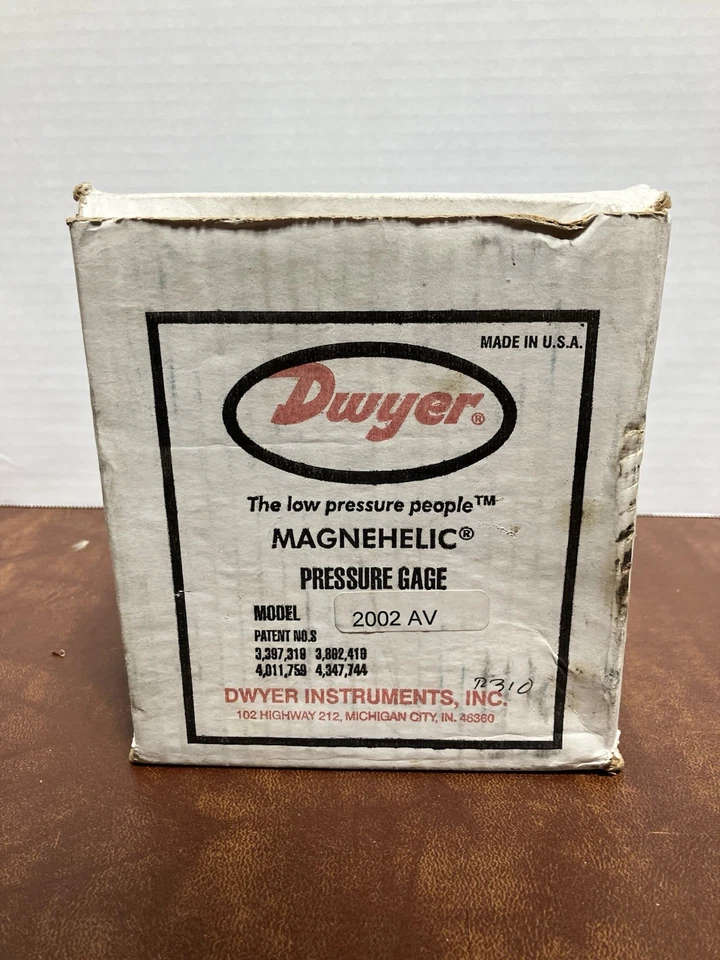 Dwyer Magnehelic 2002 AV Differential Pressure Gage 0-2" WC & Air Velocity Scale - Image 1 of 2