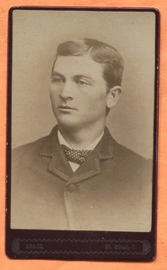CDV Mount Gilead OH Portrait of a Young Man by Beach circa 1880s Backstamp - Picture 1 of 3