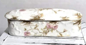 LIMOGES SCATOLA PORTAGIOIE VINTAGE DESIGN FLOREALE CON COPERCHIO SENZA CERNIERA - Foto 1 di 2