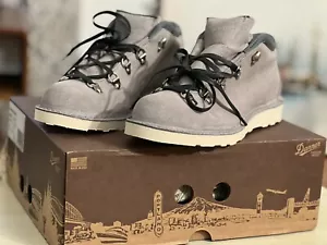 Rare DANNER 54316 Tramline Gray boots | Men 9.5 EE | Discontinued | Brand New - Picture 1 of 9