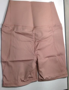 V Cross Waist Yoga Shorts for Women, Seamless Gym & Workout Shorts w/pockets - Picture 1 of 3