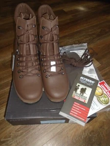 BOTAS DE COMBATE DE ALTA RESPONSABILIDAD ALTBERG DEFENDER PARA HOMBRE TALLA 13M EJÉRCITO BRITÁNICO NUEVAS - Imagen 1 de 5