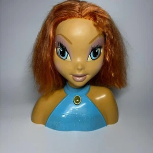 RARE WINX CLUB 'BLOOM' TALKING STYLING HEAD/ MAKE UP FAIRY DOLL C2005 RAINBOW - Picture 1 of 24