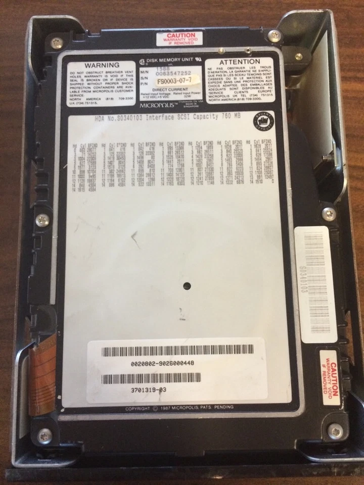 MICROPOLIS 1588 5.25" 660MB FS0003-07-7 SCSI Hard Drive - Image 1 of 1