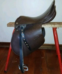 Horse Saddle All Purpose Saddle Stirrups Plenty of Adjustments Unmarked/Branded - Picture 1 of 14