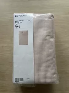 IKEA BERGPALM Bettbezug und 2 Kissenbezüge, hellrosa/gestreift, 200x200/50x80 cm - Bild 1 von 3