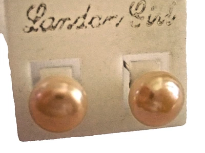 7 mm kleine lachs-rosa Perlen Ohrstecker Süßwasserperlen Ohrringe NEU + TOP - Bild 1 von 3