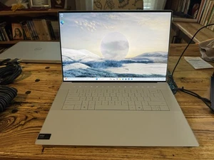 Dell XPS 16 9640 16.3" 120Hz FHD+ Intel Core Ultra 7 155H RTX 4050 16GB 1TB - Picture 1 of 16