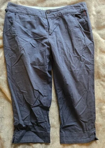 Columbia - PFG - Charcoal/ Gray - Capri - Size 12 - Pants - Picture 1 of 4