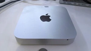 Apple Mac Mini A1347 i5 @ 2.5GHz 8GB 500GB HDD - Afbeelding 1 van 8