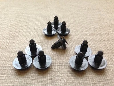 HONDA PUSH DOOR BODY PANEL TRIM CLIPS 6-8MM - Image 1 of 4