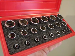 Snapon Tools 3/8 21pc Shallow Metric Socket Set 6-26mm - VINTAGE - Picture 1 of 3