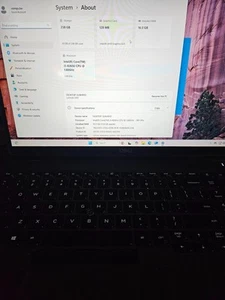 Ordinateur portable Dell Latitude 5500 15,6" i5-8265U@1,6 GHz 16 Go RAM 256 Go SSD Win 11 Pro_1 - Photo 1/6