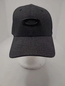 Oakley Flexfit Mütze Gr. L/XL Cap Solid Black mit Logo Flex - Bild 1 von 8