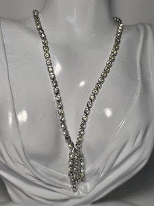 Vintage klar Strass silberfarben Hänger Halsband Halskette Modeschmuck (J1) - Bild 1 von 6