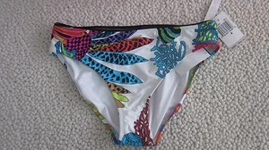 Trina Turk Fresh Coral Reef Palma Sola White NWT Sz4 Bikini Bottom Rtl $49 - Picture 1 of 4
