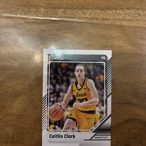 #4 Caitlin Clark Donruss 2024 Panini Caitlin Clark Collection Basketball Cards - Picture 1 of 2