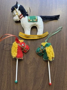 Vintage Filz Schaukel und Stecken Pferde -3- Handarbeit Ornamente Weihnachten 23 - Bild 1 von 7