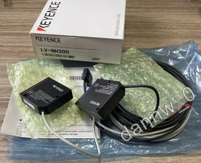 NEW IN BOX KEYENCE LV-NH300 Laser Sensor Free fast shipping - Image 1 of 3