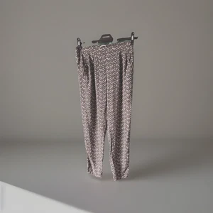Pantalones Ditsy Solo Damas Gris Mezcla Sueltos Calce Cómodo Bolsillos Talla 10 Excelente Estado - Imagen 1 de 7