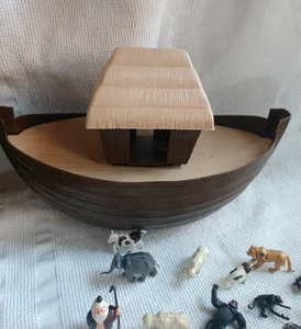 Vtg Arco Noahs Ark w Noah & Animals 1970s Gas Premiums - Picture 1 of 9