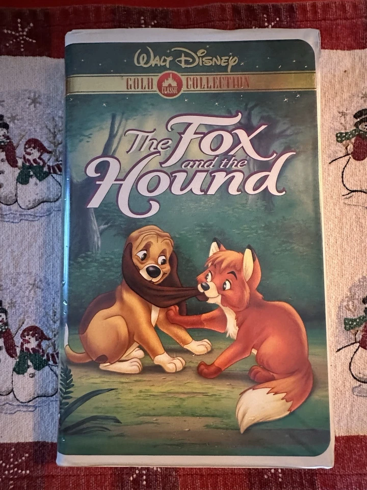 The Fox and the Hound Walt Disney Gold Collection VHS Movie Clamshell - Image 1 of 3