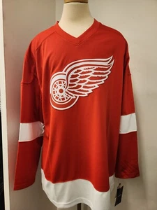 Fanatics Branded NHL Detroit Red Wings Vintage Red Breakaway Jersey - Picture 1 of 2