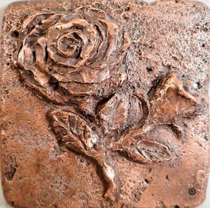 Piastrella decorativa rosa fiorita in rame 4"X4" - Foto 1 di 3