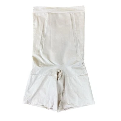Pantalones Cortos Modeladores SPANX OnCore Control Firme Cintura Alta Talla Pequeña Foto 1 de 4