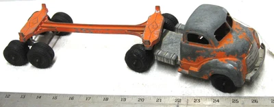 VINTAGE HUBLEY SEMI TRUCK & LOG HAULER TRAILER DIECAST TOY - Image 1 of 3