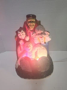 Vintage Halloween Ceramic Lamp Graveyard Werewolf, Frankenstein Dracula & Mummy - Picture 1 of 14