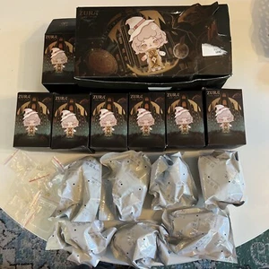 7x Zura Taro Card Blind Box Figuren mit Display Box Figuren versiegelte Tüten offene Boxen - Bild 1 von 15