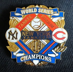 1939 WORLD SERIES PIN / CARD Willabee & Ward NEW YORK YANKEES vs CINCINNATI REDS - Picture 1 of 3