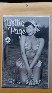 Dynamite Comics BETTIE PAGE La maldición de la Banshee #5E FOTO COV 2021 - Imagen 1 de 2