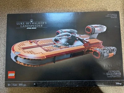 Lego Star Wars UCS Luke Skywalker's Landspeeder 75341 retired and rare set - Image 1 of 4