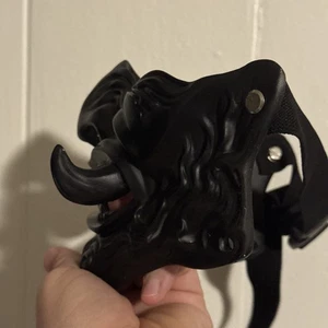 Hannya Prajna Teufel Noh Kabuki Dämon schwarze Maske halbes Gesicht - Bild 1 von 3