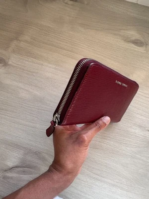 Cartera Mujer Hugo Boss, Ciruela - 100% Piel de becerro, Excelente Estado Foto 1 de 4