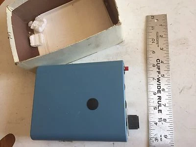 NEW Thermalogic HAAXB-2C31 Temperature Controller Indicator,AA - Image 1 of 4