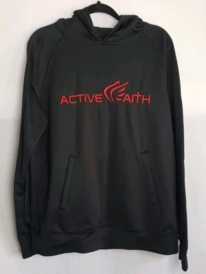 Active Faith In Jesus Name I Play 黑色连帽衫红色刻字拉过 M 码 — 第 1/4 张图片
