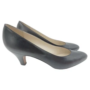 Salvatore Ferragamo Black Leather Classic Kitten Heel Pumps Size 8 AA - Picture 1 of 10