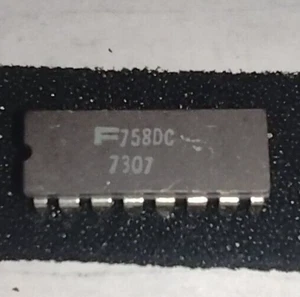 Fairchild F758DC FM Stereo Mux/Decoder IC/NOS/16 pin Ceramic DIP pkg - Picture 1 of 3