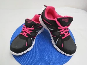 NEW WOMEN DANSKIN NOW LIGHT WEIGHT ATHLETIC SNEAKERS SIZE 6 - Picture 1 of 3