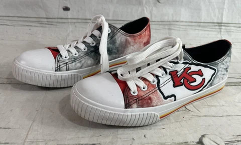 FOCO NFL Kansas City Chiefs Womens Low Top Canvas Shoe Size 8 - EUC Cover