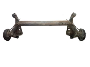 ASSALE / PONTE POSTERIORE A TAMBURO + ABS CODICE DR6128B00A Mazda 2 2007> - Foto 1 di 5