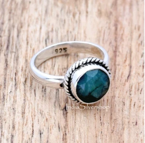 Anillo de plata de ley 925 con esmeralda india hecho a mano delicada banda para ella - Imagen 1 de 3